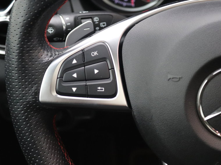 Vehicle Image 28