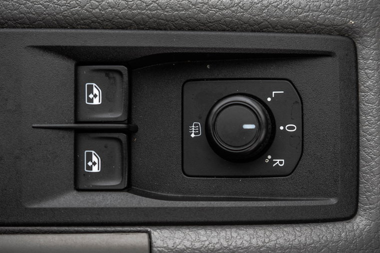 Vehicle Image 26