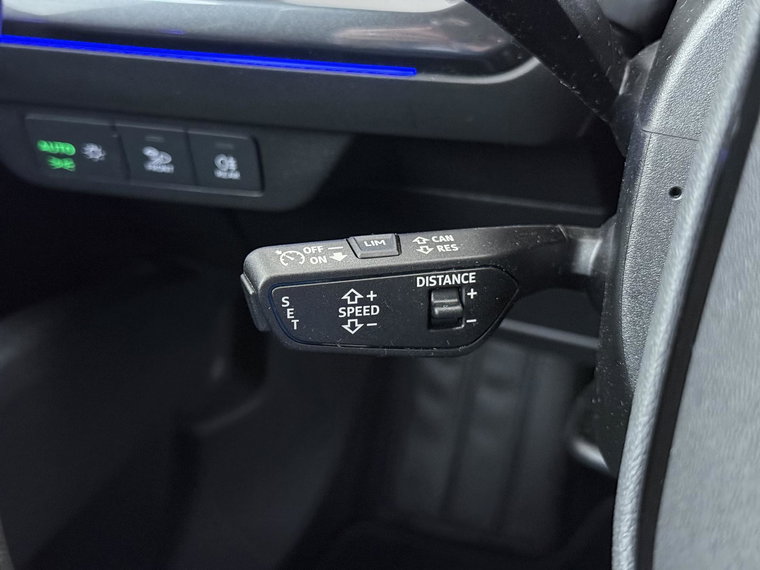 Vehicle Image 27