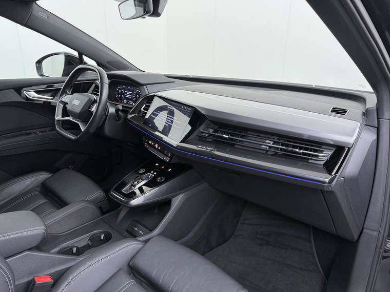 Vehicle Image 40