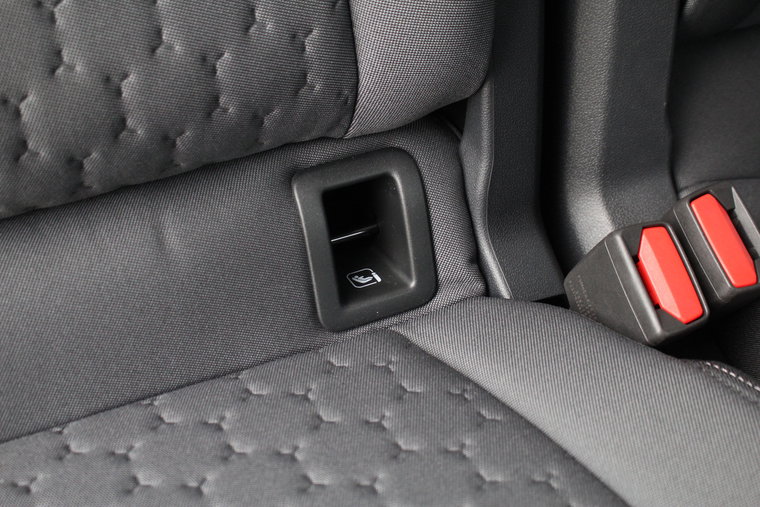 Vehicle Image 24