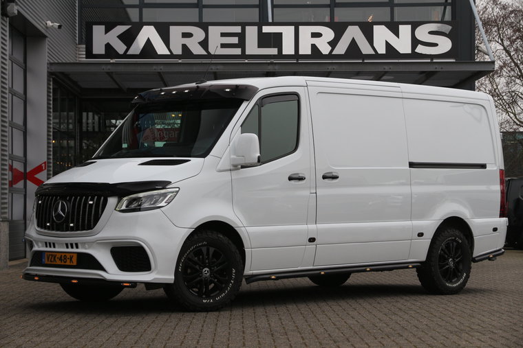 Vehicle Image 28