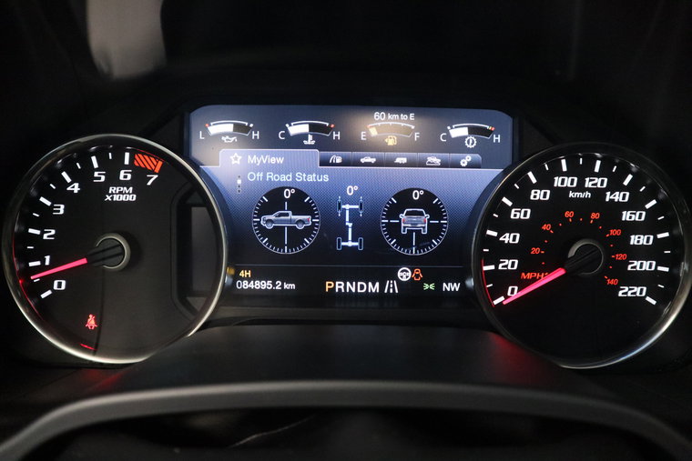 Vehicle Image 21