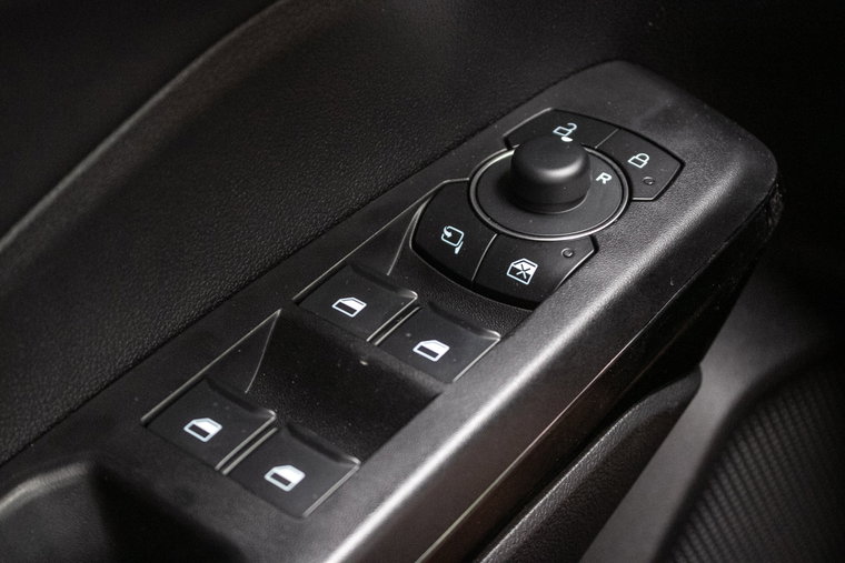 Vehicle Image 39