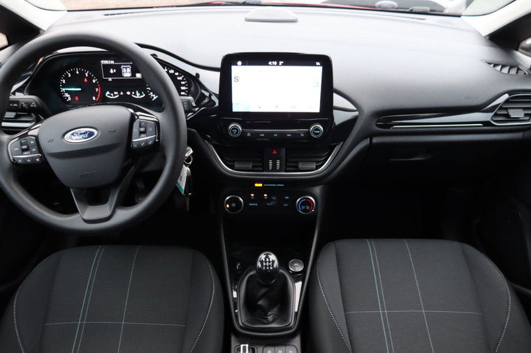 Vehicle Image 9