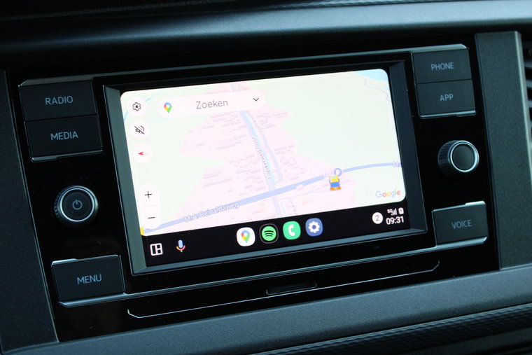 Vehicle Image 13