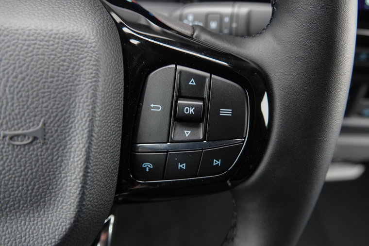 Vehicle Image 26
