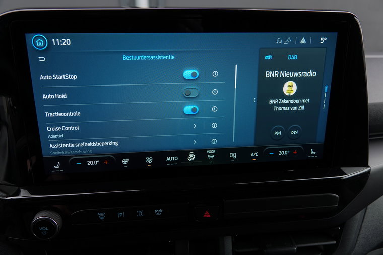 Vehicle Image 36