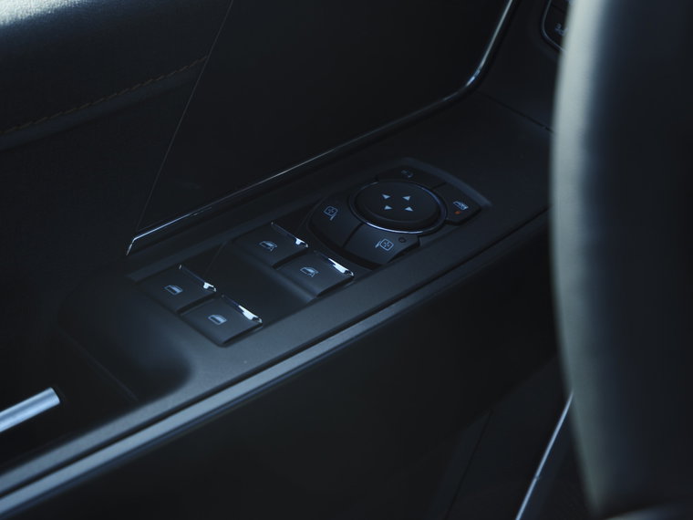 Vehicle Image 48