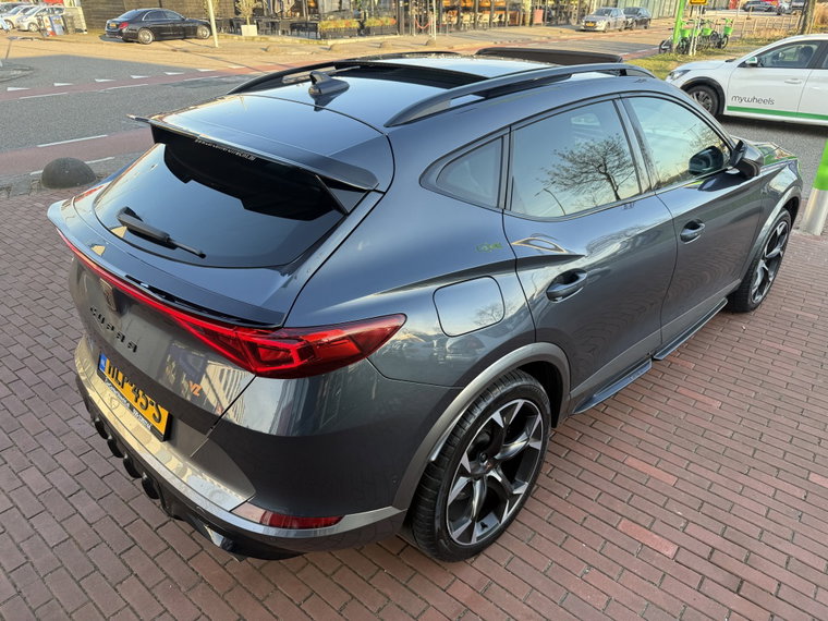 Vehicle Image 31