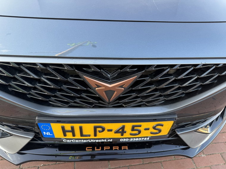 Vehicle Image 33