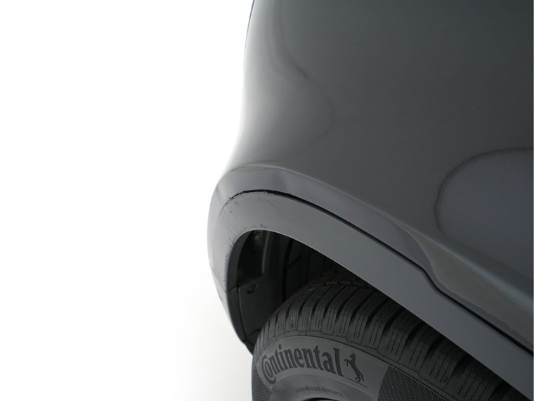 Vehicle Image 38