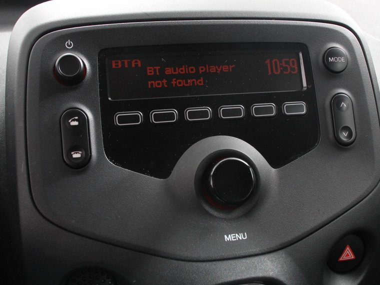 Vehicle Image 21