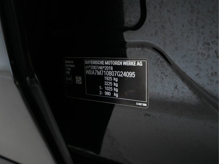 Vehicle Image 33