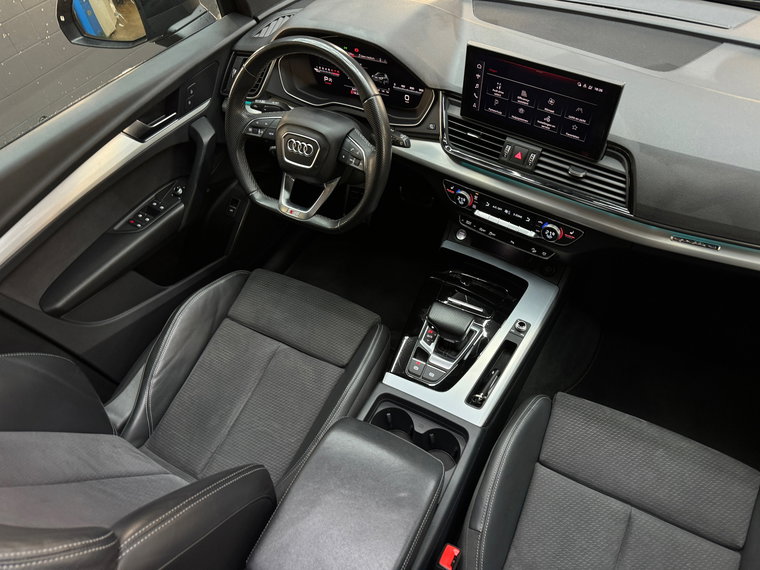 Vehicle Image 31