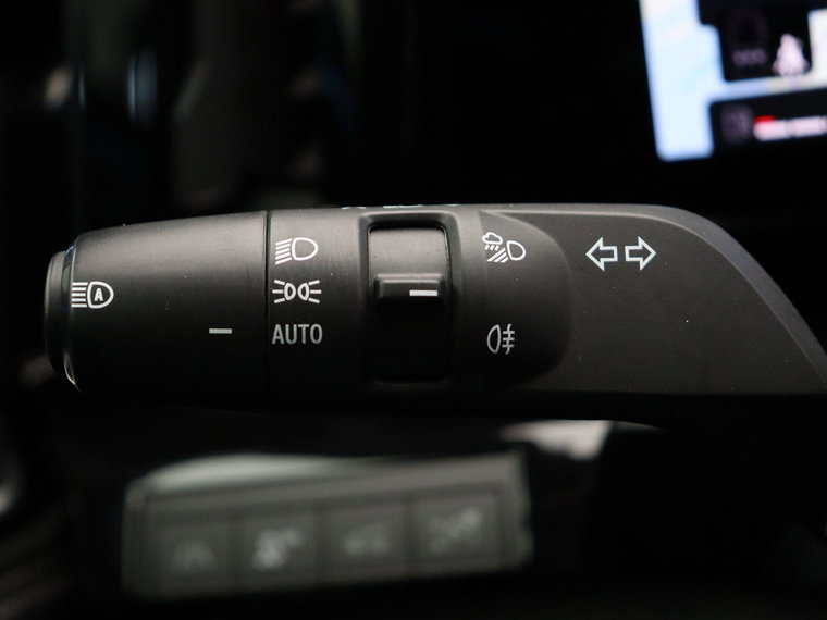 Vehicle Image 26