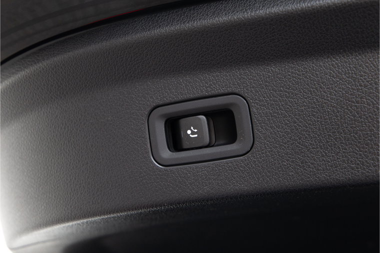 Vehicle Image 40