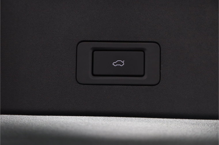 Vehicle Image 41