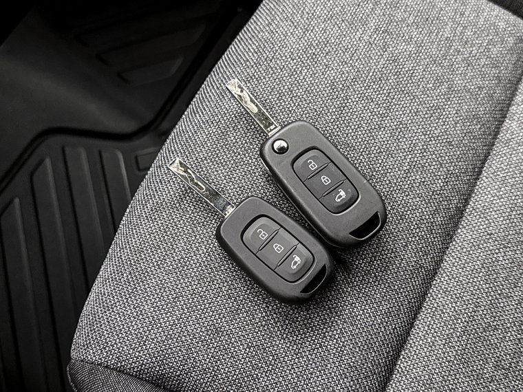 Vehicle Image 24