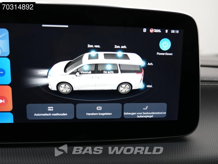 Vehicle Image 30