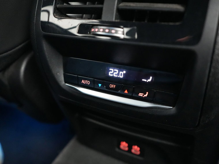 Vehicle Image 39