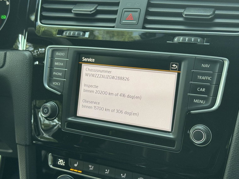 Vehicle Image 29