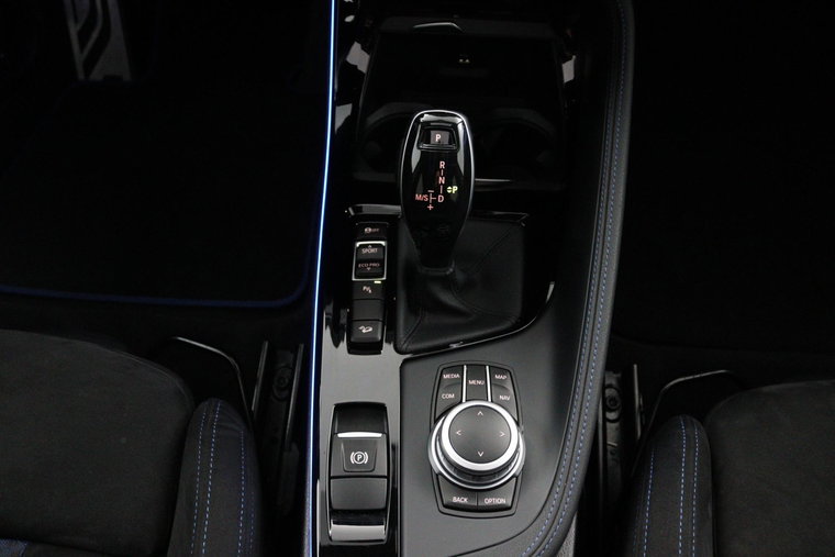 Vehicle Image 26