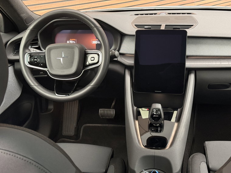Vehicle Image 23