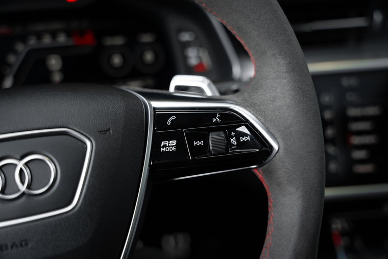 Vehicle Image 35