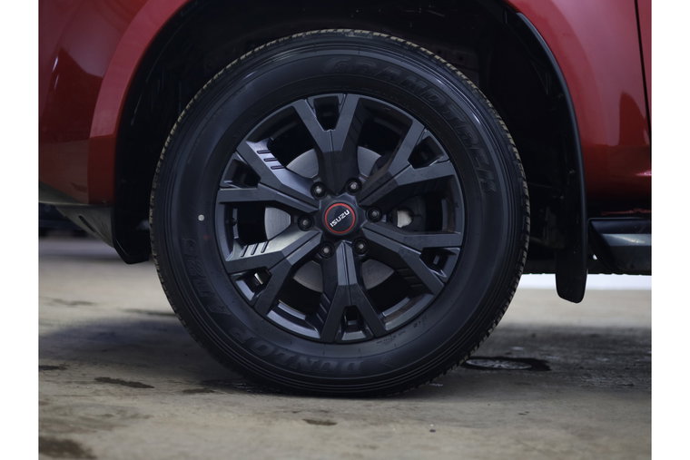 Vehicle Image 19