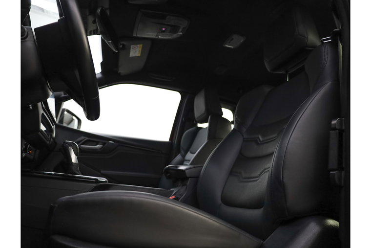 Vehicle Image 30