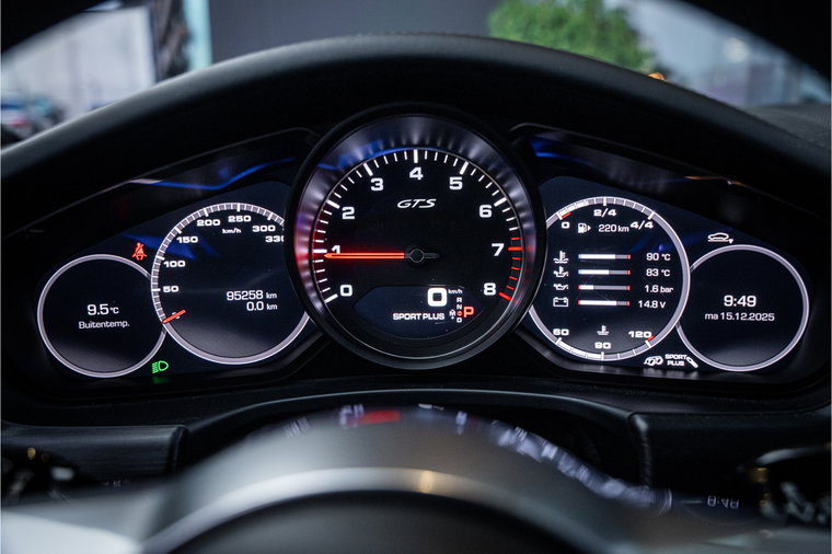 Vehicle Image 13