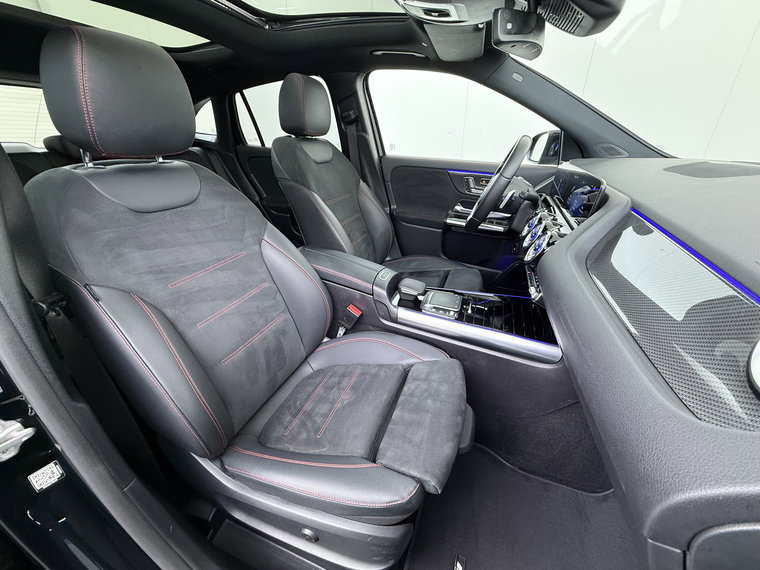 Vehicle Image 41