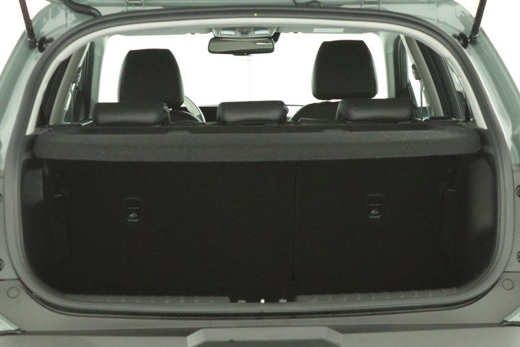 Vehicle Image 36