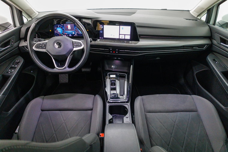 Vehicle Image 18