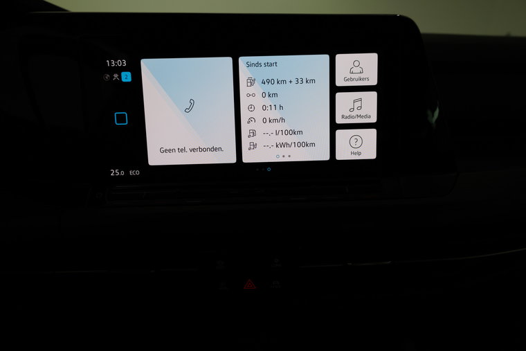 Vehicle Image 28