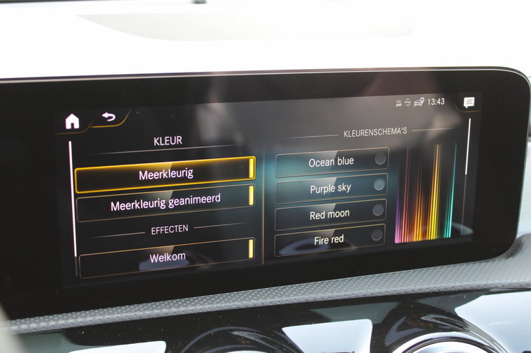 Vehicle Image 33