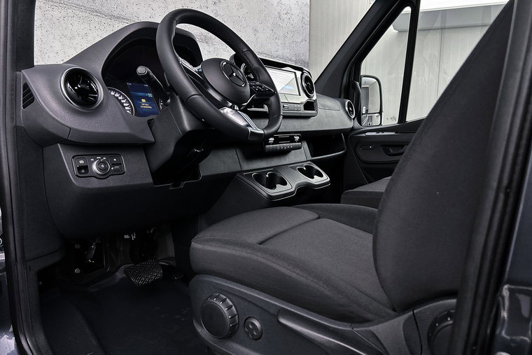 Vehicle Image 19
