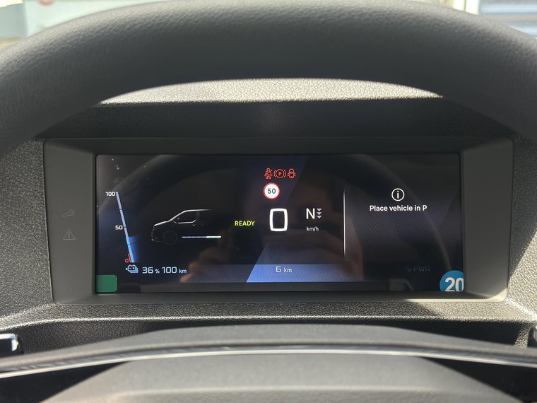Vehicle Image 22