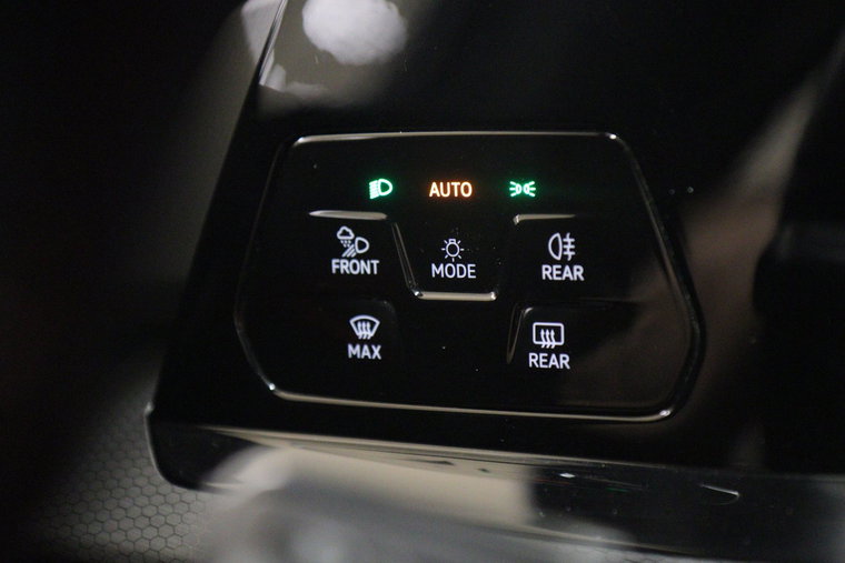 Vehicle Image 39
