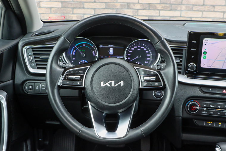 Vehicle Image 21