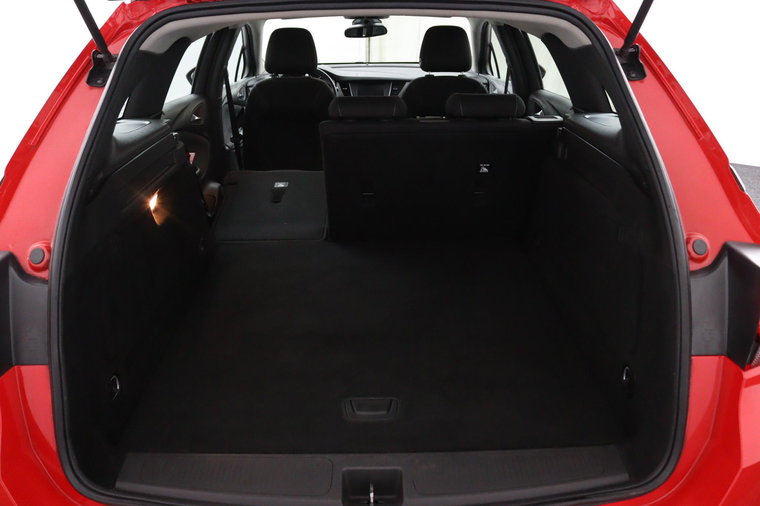 Vehicle Image 40