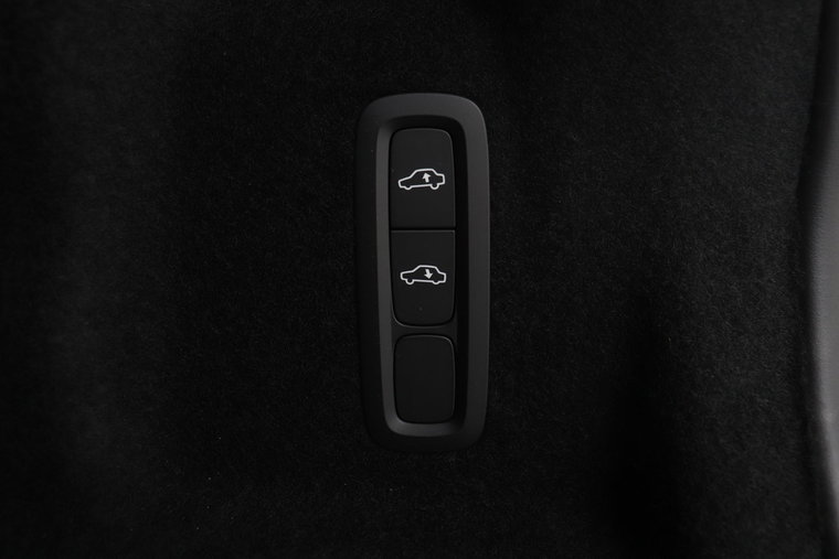 Vehicle Image 58