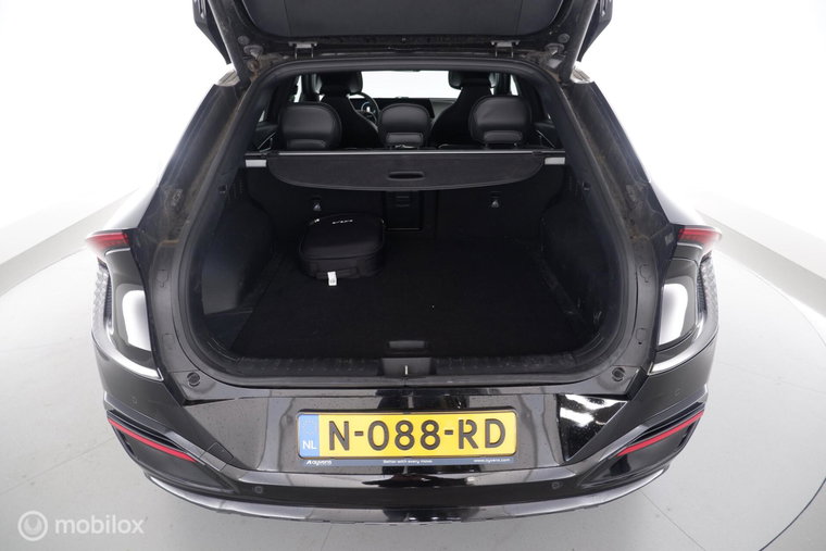 Vehicle Image 17