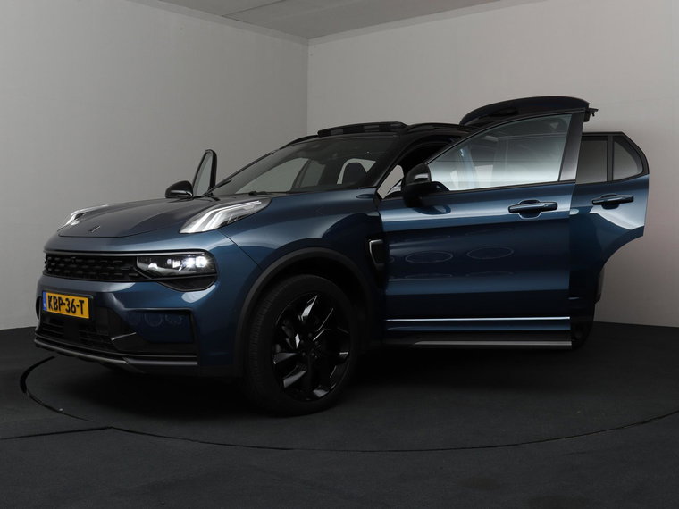 Vehicle Image 38