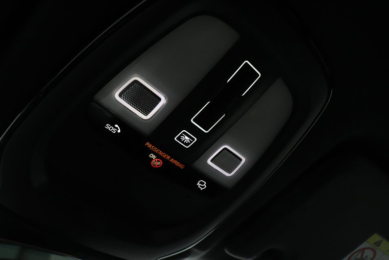 Vehicle Image 35