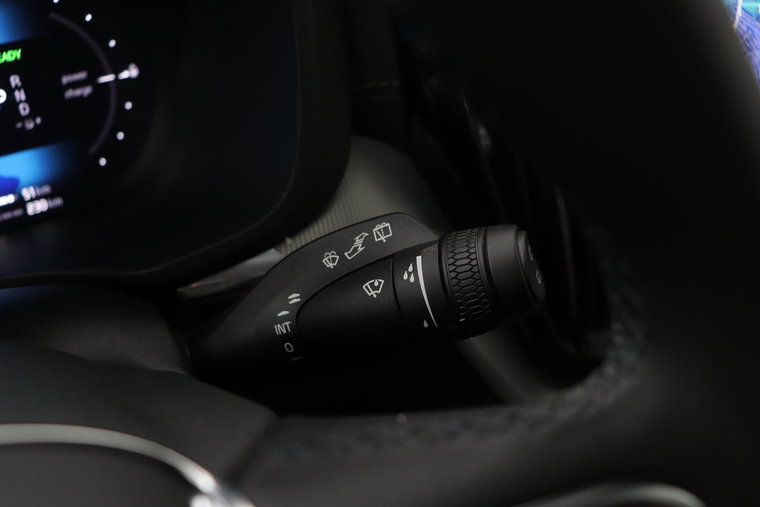 Vehicle Image 45