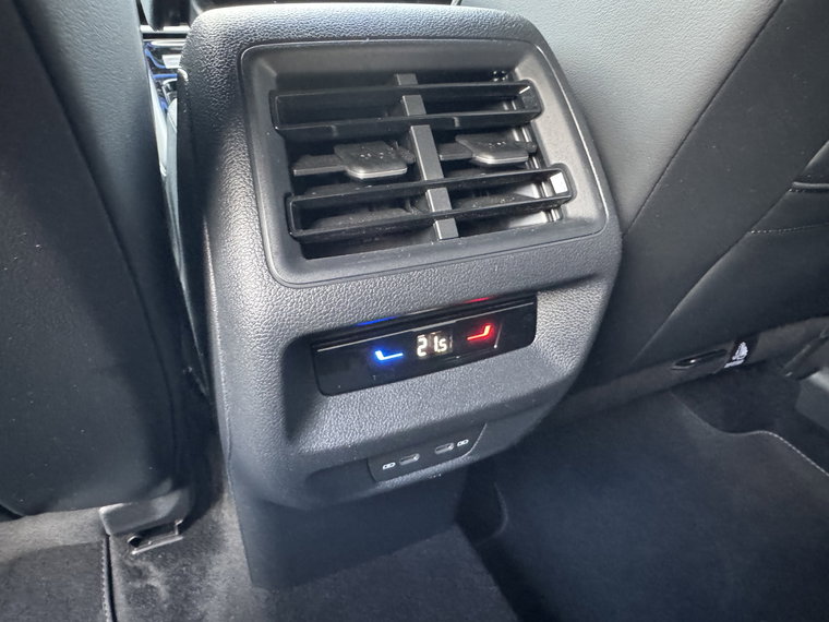 Vehicle Image 53