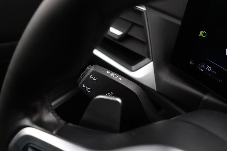 Vehicle Image 39