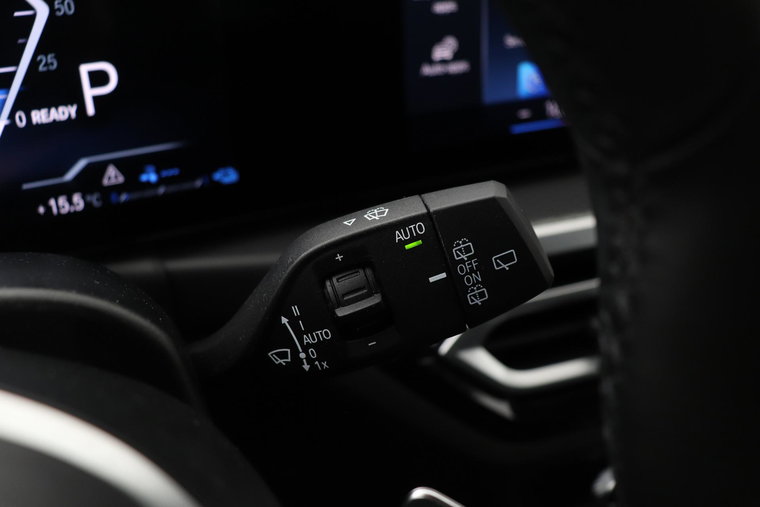 Vehicle Image 41